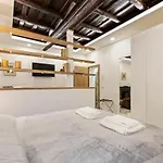 Ciancaleoni Studio Atelier dell\'Artista - Monti